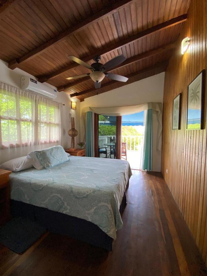 The Isabela Beach House Puerto Villamil Exteriér fotografie