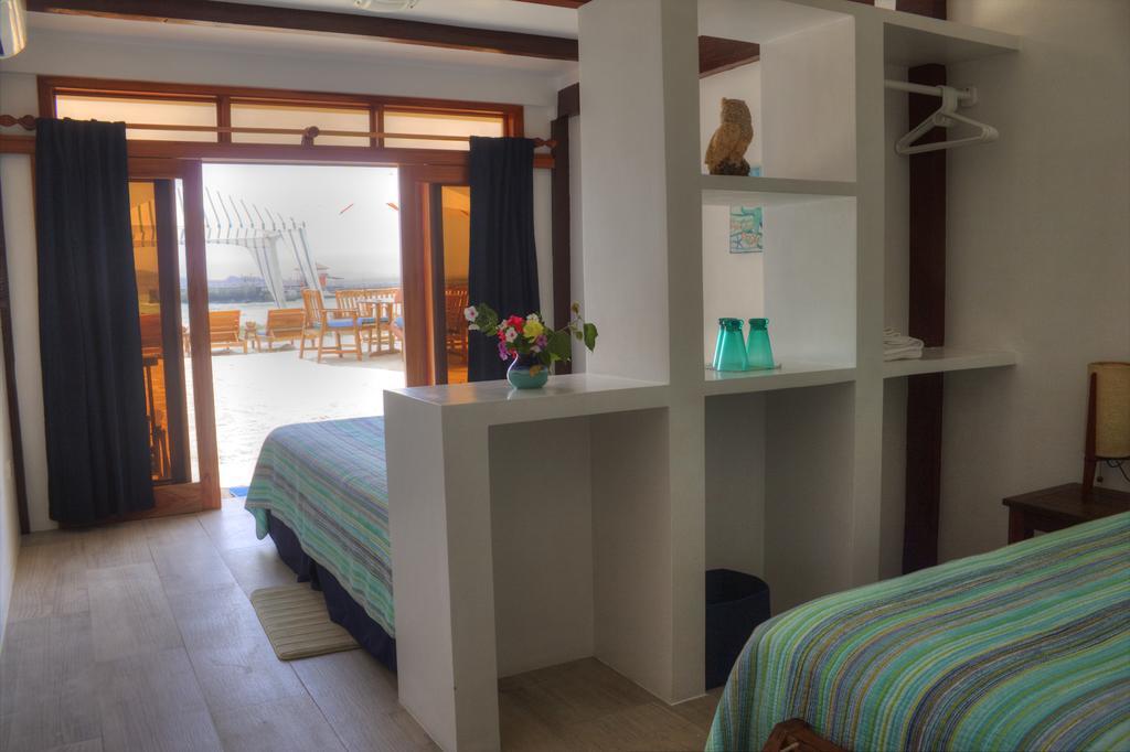 The Isabela Beach House Puerto Villamil Exteriér fotografie