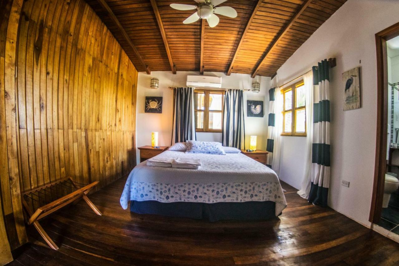 The Isabela Beach House Puerto Villamil Exteriér fotografie